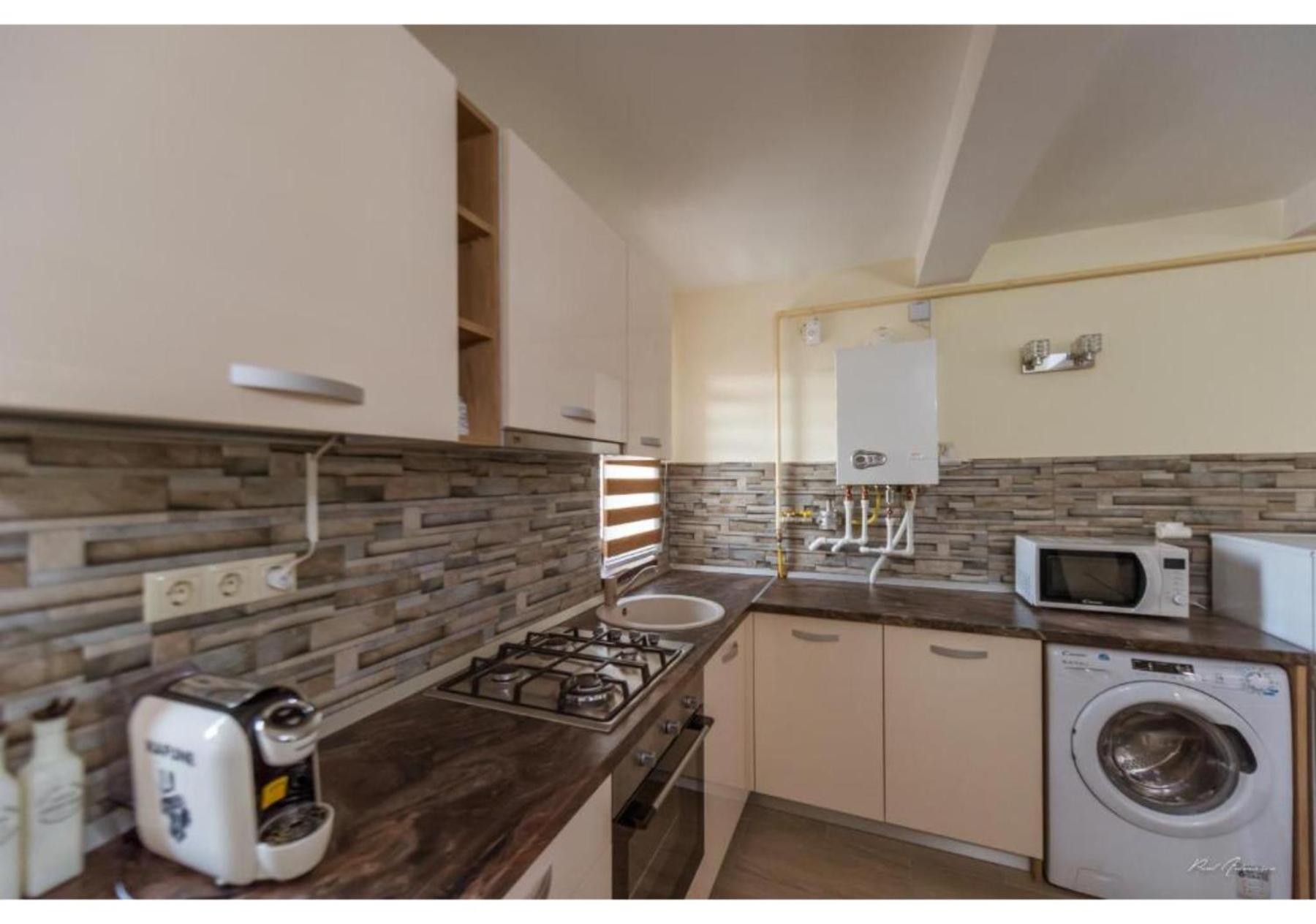 Luxury Apartment Piteşti Exterior foto
